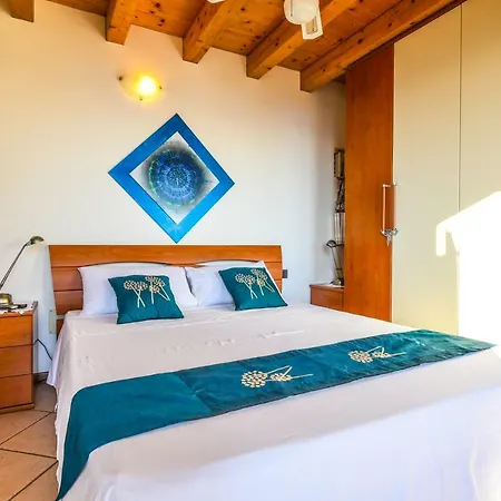 Lago Blu Apartamento Gardone Riviera