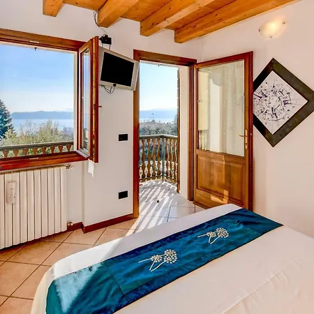 Apartamento Lago Blu *