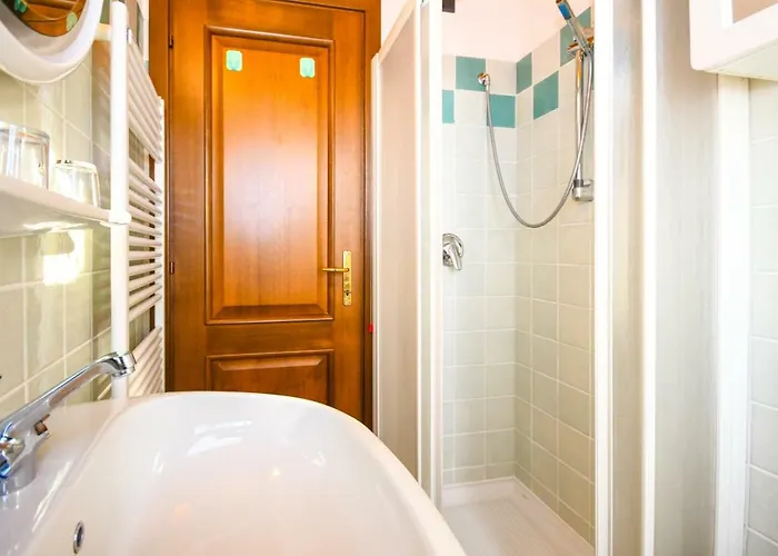 Lago Blu Apartment Gardone Riviera